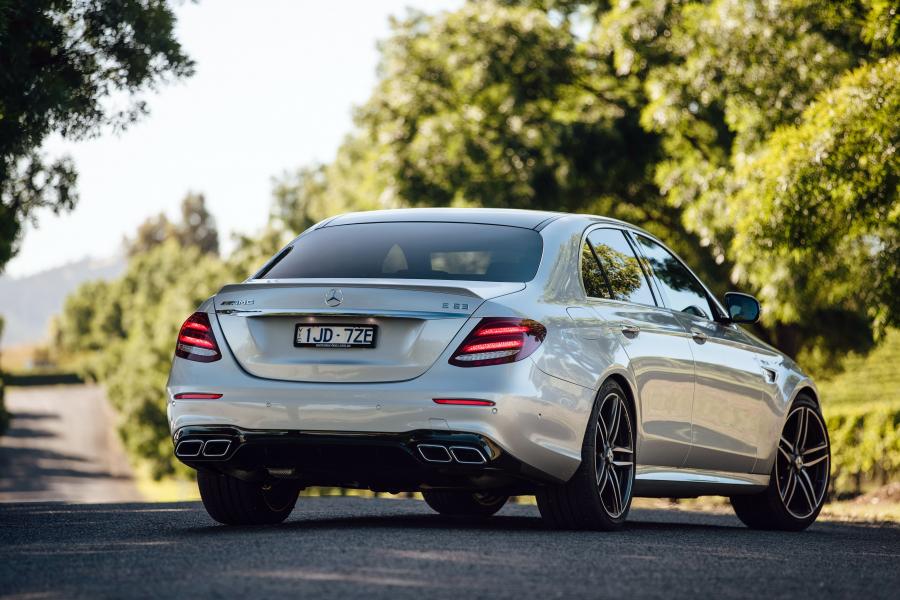  Mercedes-AMG E63 4Matic+ (W213) 2017 года  (AU) (фото 17 из 40)